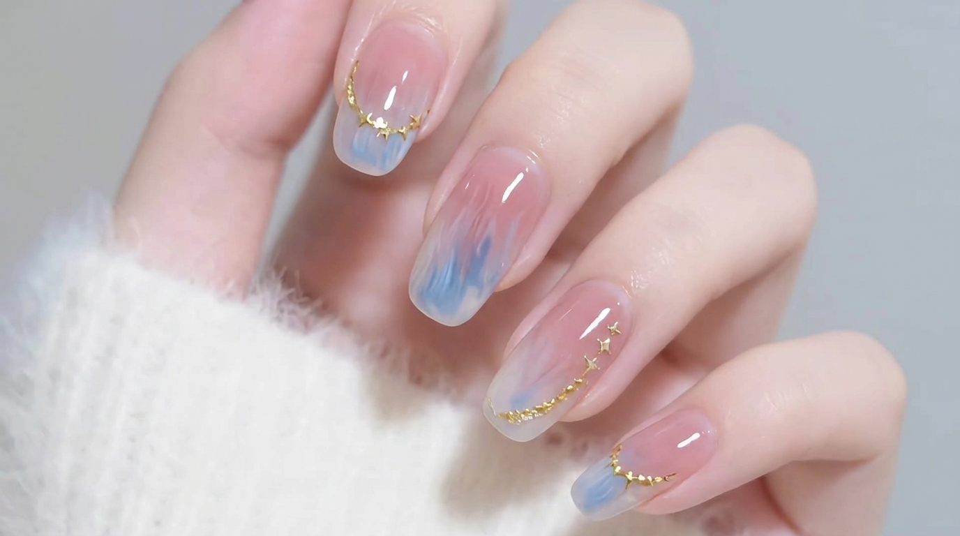 Unghie Gradient Effetto Acquerello Blu con Stelle Dorate — Tutorial Passo dopo Passo